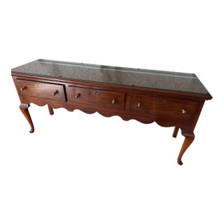 Kittinger Sideboard With Glass Top, Purchased in 2015 From Kittinger Store in Buffalo For Sale