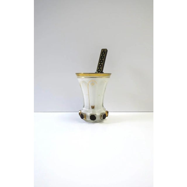 Bohemian White and Gold Vase For Sale In New York - Image 6 of 13