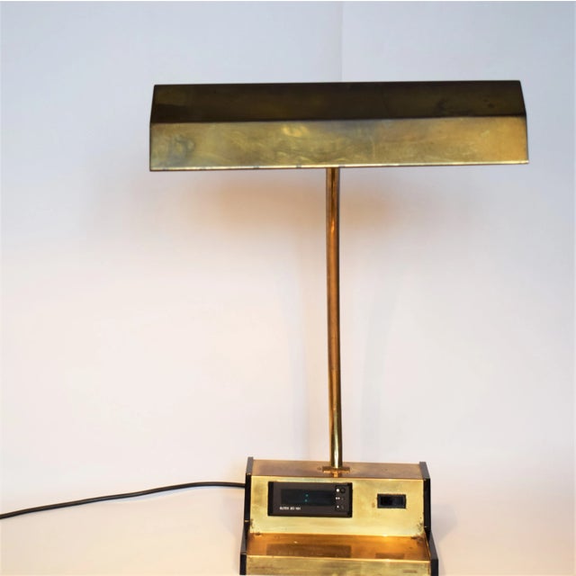 Very large and massive desk lamp from the 1960s. watch eltex ec-101 works. 2 bulbs e27. up to 250v (europe/uk...