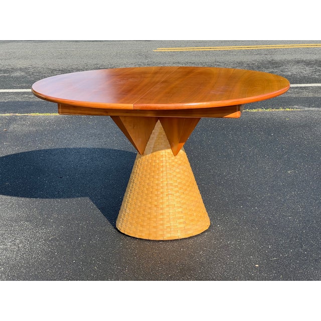 Italian 1980s Vintage Italian Modern Dining Table on Rattan Base With Leaf by Pierantonio Bonacina For Sale - Image 3 of 12