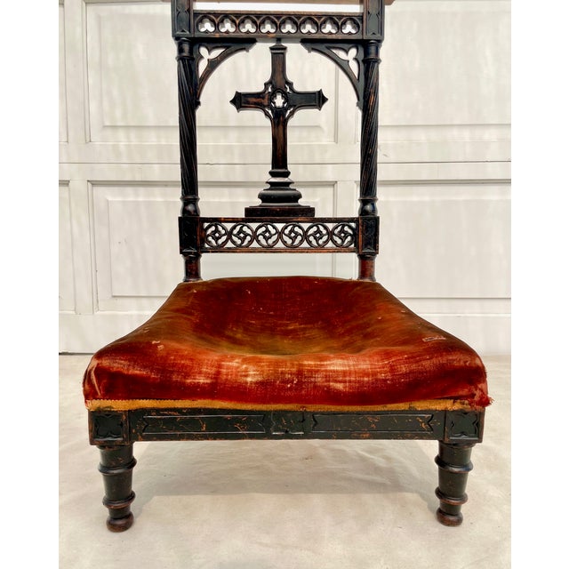 19th Century Gothic Revival Prie-Dieu Prayer Chair With Carved Cross and Velvet Upholstery For Sale - Image 15 of 16