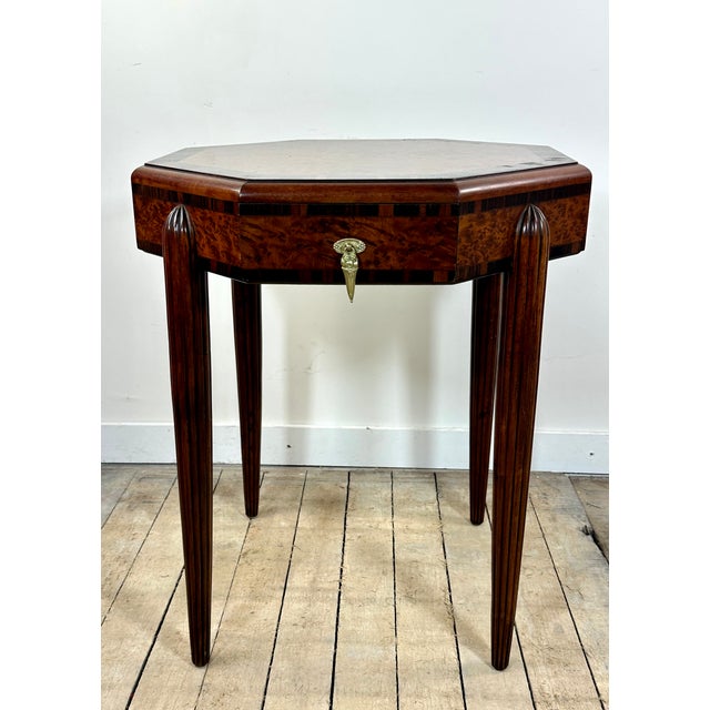 Art Deco Side Table in Burr Walnut Marquetry, 1930s For Sale - Image 3 of 12