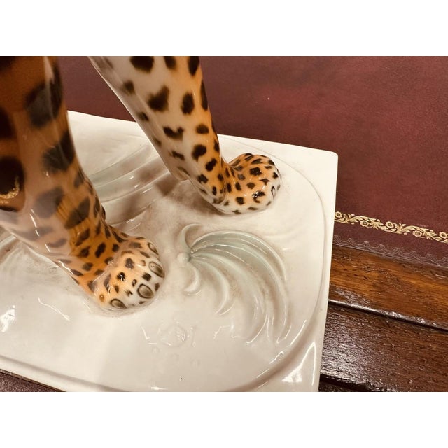 Porcelain Sculpture of Leopard by Arthur Storch, 1920s-1940s For Sale - Image 13 of 16