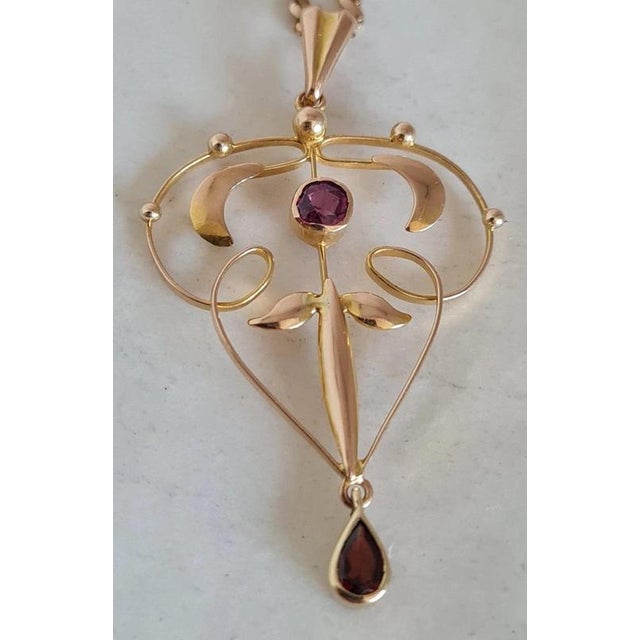 Antique Art Nouveau Gold Amethyst & Garnet Pendant Necklace, 1900 For Sale - Image 3 of 12