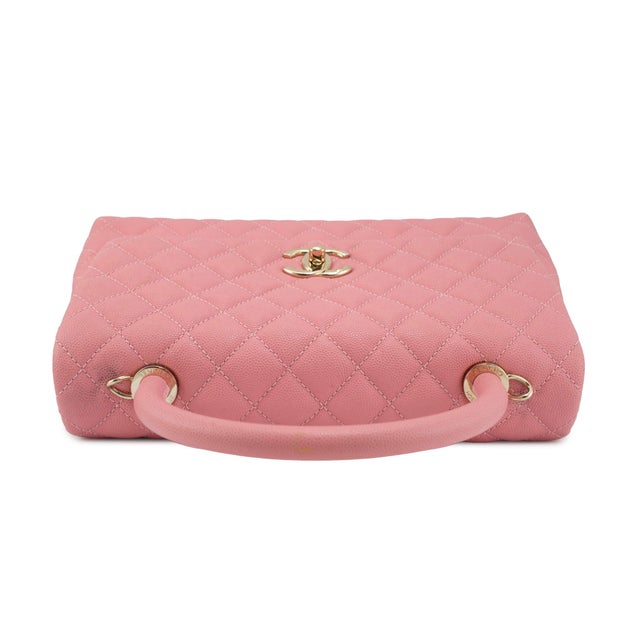 Early 21st Century Chanel Coco Flap Pink Caviar Leather Gold Hardware Top Handle Bag For Sale - Image 5 of 14