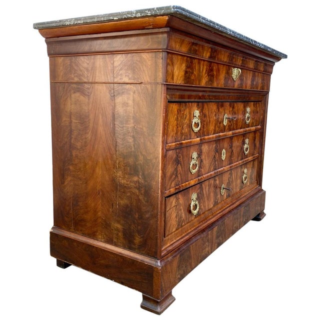 Louis Philippe Commode in Walnut and Burr Walnut with Black Marble Top, 1890s For Sale - Image 5 of 13