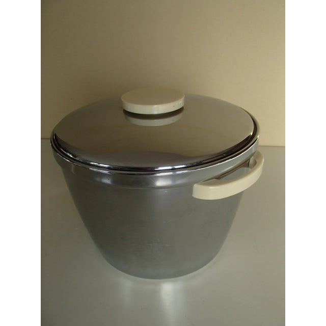 American Ice Cube Trays from Thermos, 1950s For Sale - Image 11 of 13