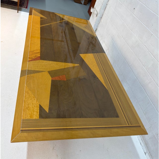 Wood 1980s Italian Geometric Dining Table Attributed to Giovanni Offredi for Saporiti For Sale - Image 7 of 16