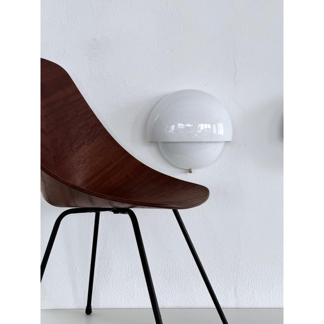 White Large Grande Mania Wall Sconce by Vico Magistretti for Artemide, 1960s For Sale - Image 8 of 13