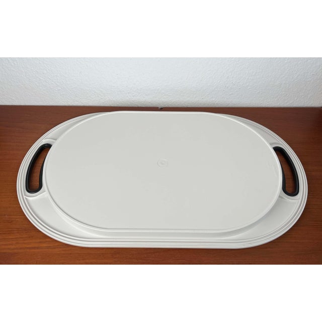 Mid-Century Modern Italian Space Age Black and White Plastic Tray by Pino Spagnolo for Biesse, 1960s For Sale - Image 6 of 13
