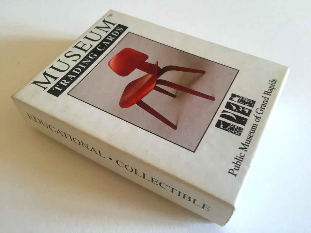 Vintage Famous Chairs Collector's Museum Designer Trading Cards