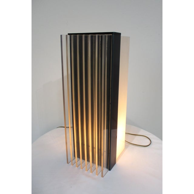Mid 20th Century Lucite Fin Bladed Table Lamp in the Style of Joe Columbo For Sale - Image 13 of 13