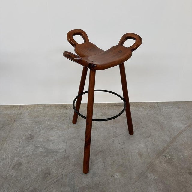 Vintage Bar Stool in Wood in the style of Sergio Rodrigues For Sale - Image 9 of 14