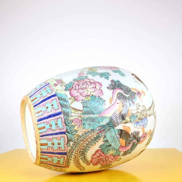 Chinese Vase in Decorated Porcelain For Sale - Image 15 of 17