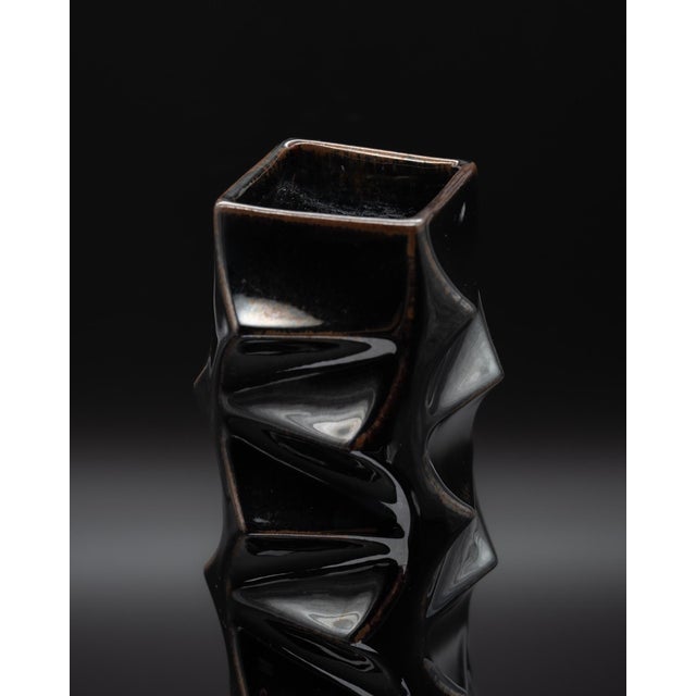 Black Glazed Porcelain Vase by Heinrich Fuchs for Hutschenreuther, 1960s–1970s For Sale - Image 4 of 8