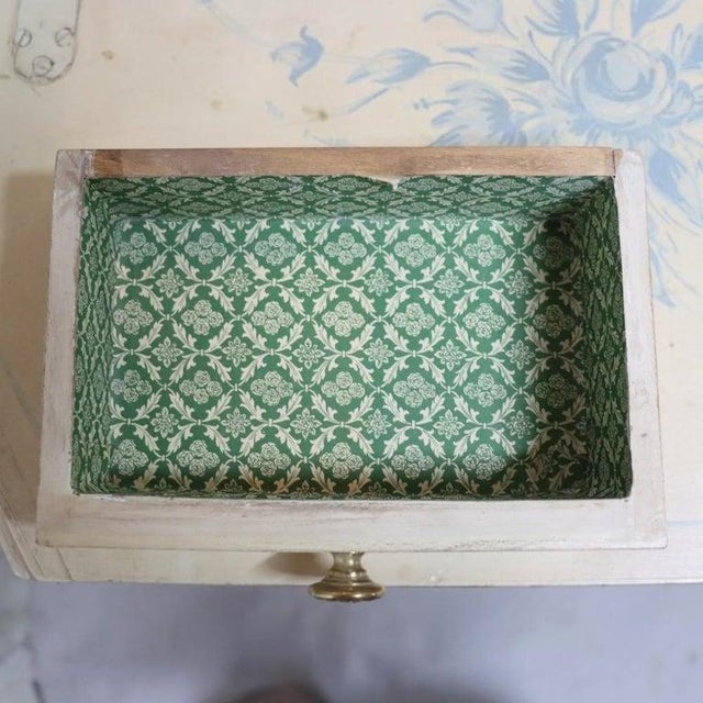 Cream Niccolini Italia Hand Painted Lady’s Bombay Secretary Desk 20thC For Sale - Image 8 of 17