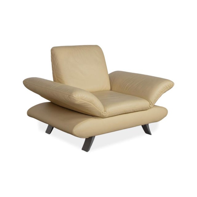 Modern Rossini Armchair in Yellow Leather from Koinor For Sale - Image 3 of 15