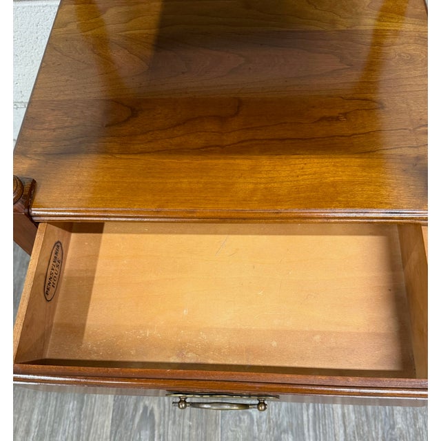 Vintage Pennsylvania House Colonial Style Hard Rock Maple Nightstands - Pair For Sale - Image 9 of 17
