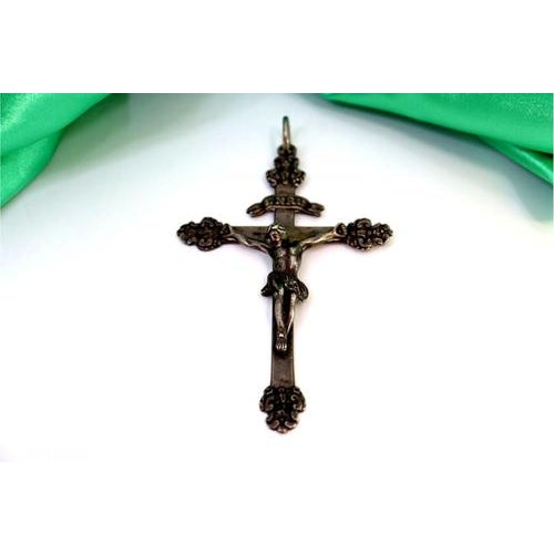 Metal Silver Crucifix with Reliefs and Applications For Sale - Image 7 of 7