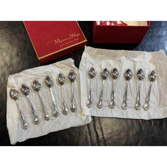 Mappin and Webb set of 12 silver-plated metal mocha spoons, Russell pattern - L=11cm This piece has an attribution mark, I...