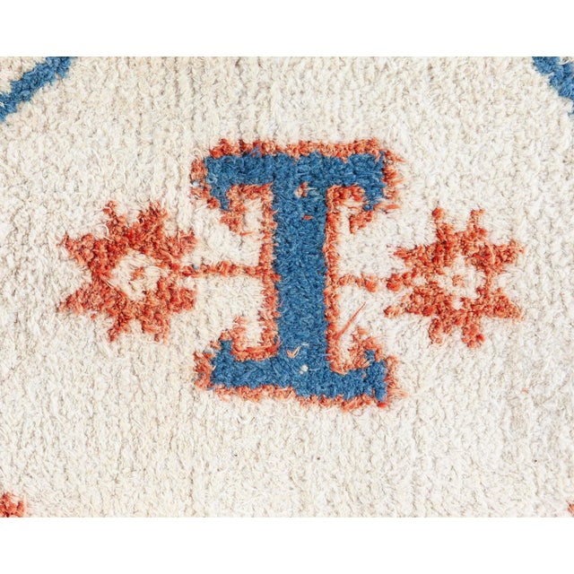 Cotton Agra Rug For Sale In New York - Image 6 of 11