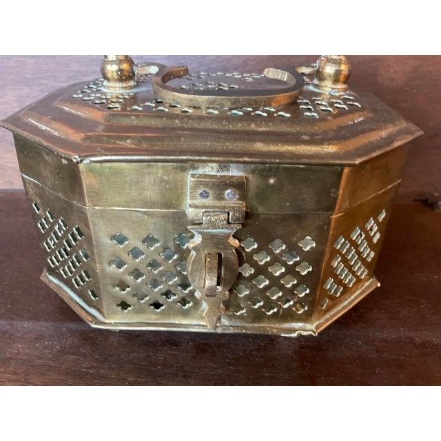Antique Brass Large Cricket Box For Sale - Image 10 of 18