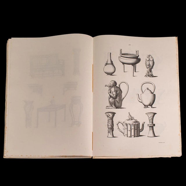 Beige 1969's English Vintage Reproduction Folio Chinese Design For Sale - Image 8 of 12