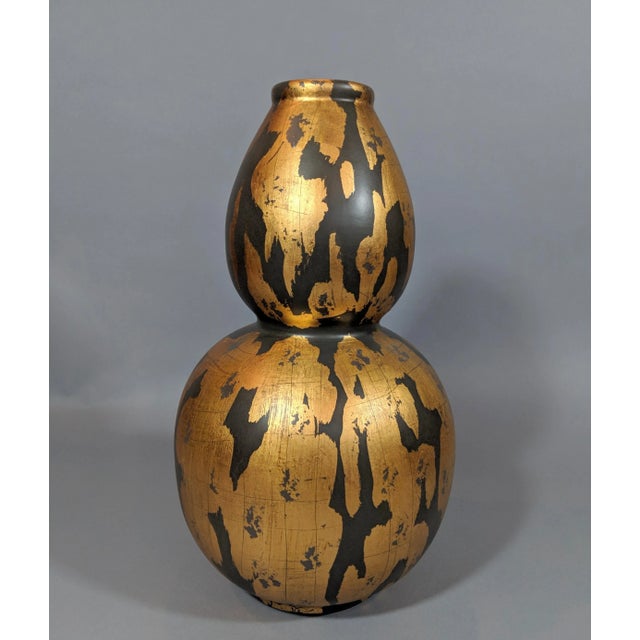 Transitional Regency Gold and Gray Oversized Decorative Vase For Sale In Providence - Image 6 of 11