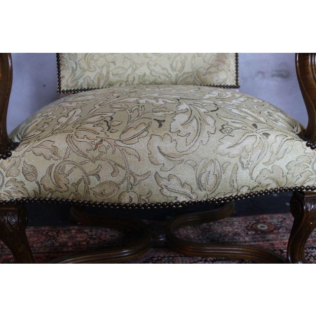 Antique French Louis XIV Style Nail Head Upholstered Arm Chairs - Set of 2 For Sale - Image 10 of 14