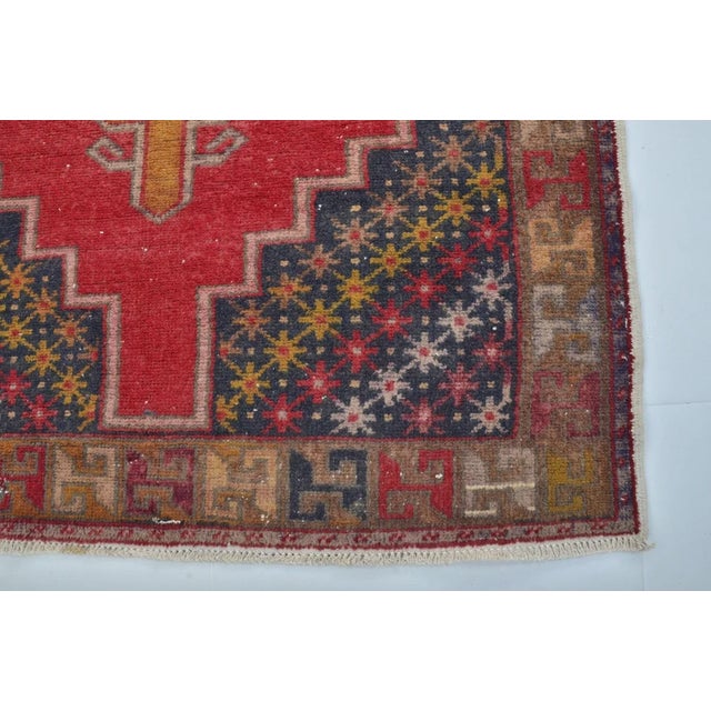 Bohemian Handknotted Floral Rug For Sale - Image 4 of 10