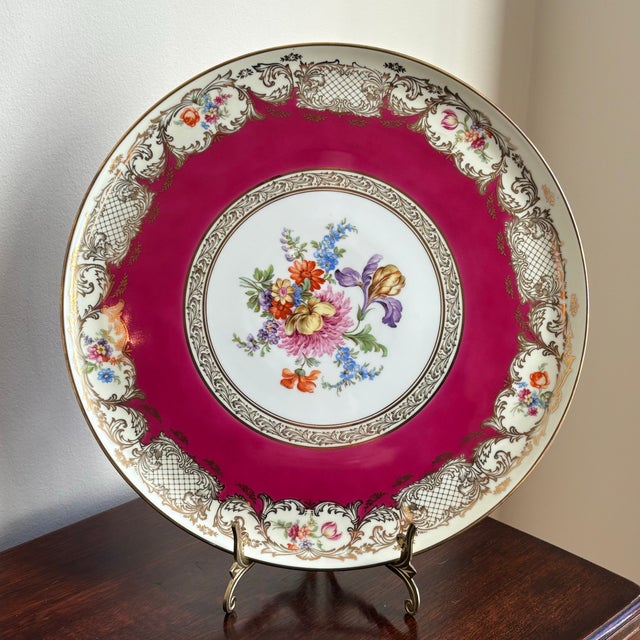 Offering a lovely early-20th century Tirschenreuth Bavaria porcelain cake plate / platter. A nice large size, this plate...