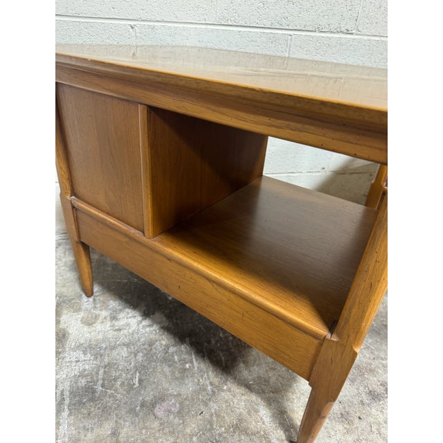 Tomlinson Sophisticate Walnut Nightstands - a Pair For Sale - Image 9 of 11
