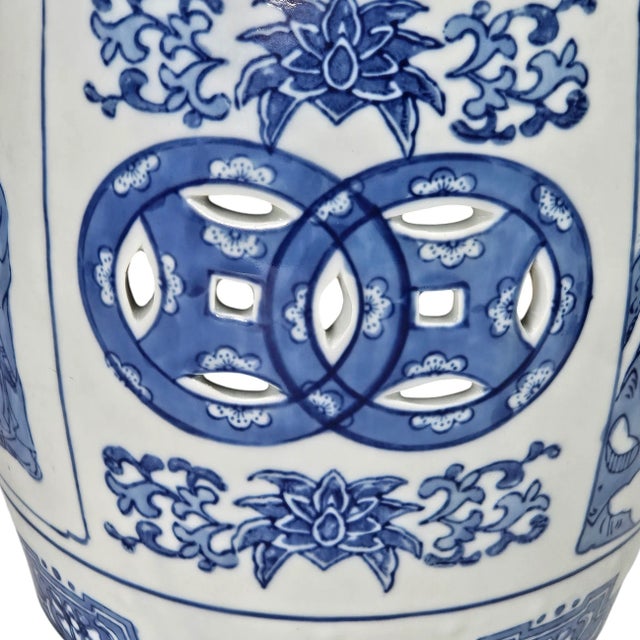 Late 20th Century Vintage Chinese Blue and White Porcelain Garden Stool Shouxing Peach Longevity Motif 13" For Sale - Image 5 of 7