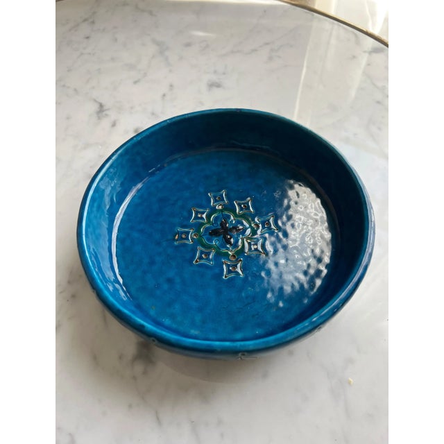 Blue Italian Ceramic Dish in the Style of Bitossi Raymor For Sale - Image 4 of 10