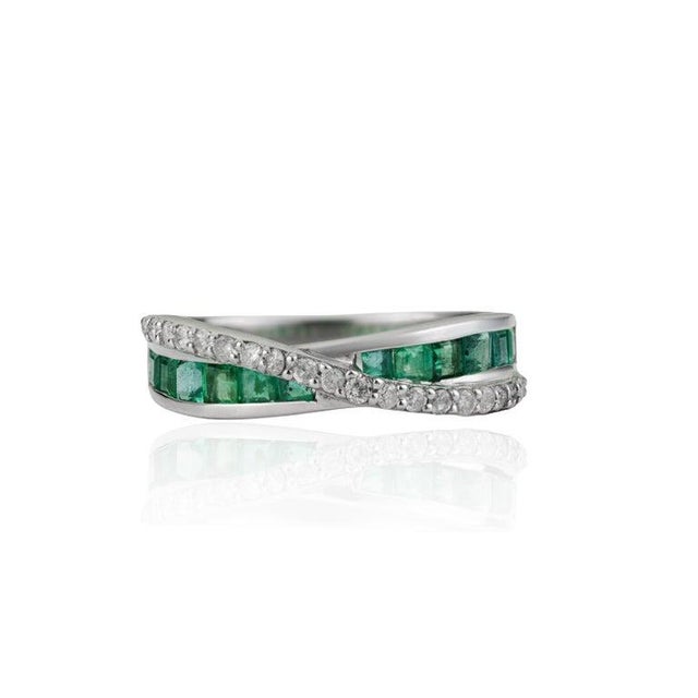 Art Deco Emerald and Diamond Infinity Twist Ring in Sterling Silver, Size 6.5 For Sale - Image 3 of 12