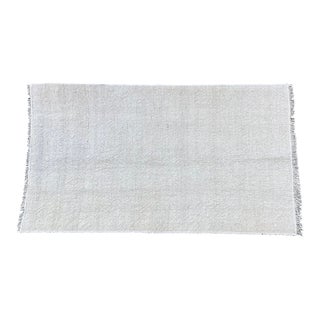 White Plain Vintage Turkish Kilim Rug For Sale