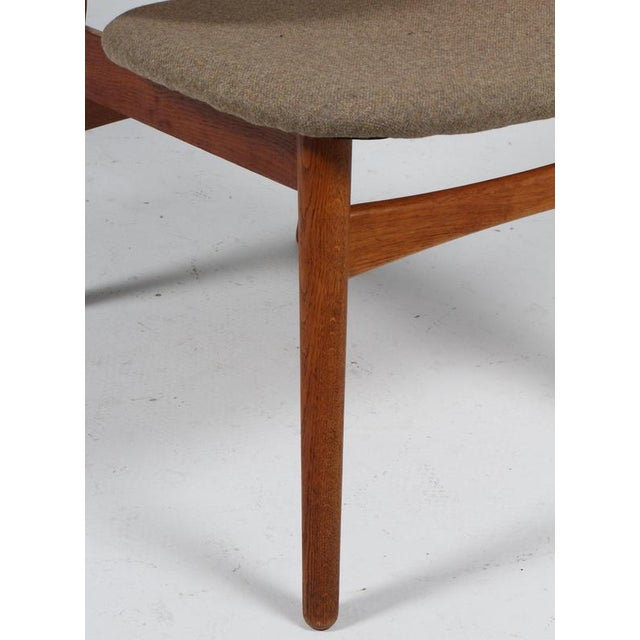 Danish Model 107 Lounge Chair with Oak Frame by Hans Olsen for Bramin, 1960s For Sale - Image 3 of 6