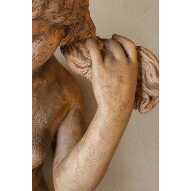 Tan Italian Artist, Large Female Sculpture of Venus Anadyomene, 20th Century, Patinated Terracotta For Sale - Image 8 of 11