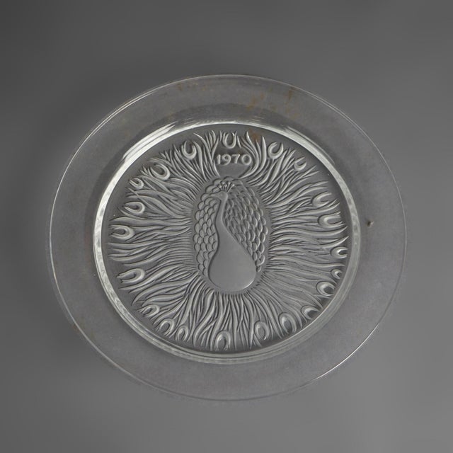 Late 20th Century French Lalique Commemorative Crystal Plate Set 20th Century - 12 Pieces For Sale - Image 5 of 10