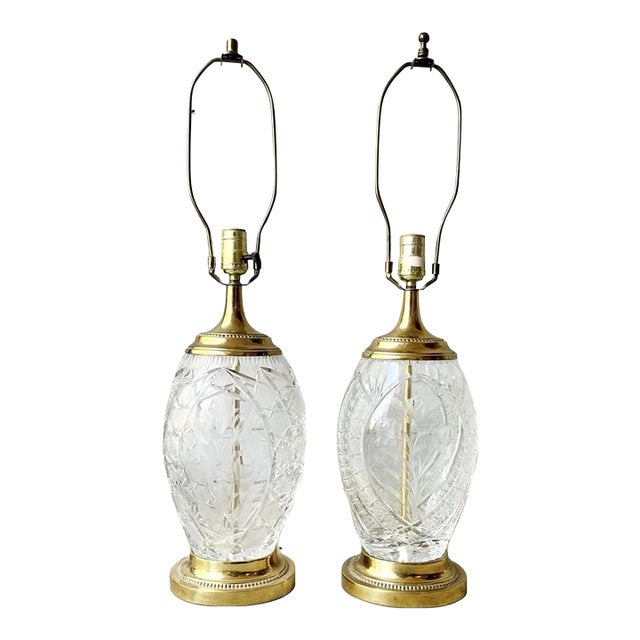 Dresden 1970s Vintage Pair of Cut Rose Flower Crystal Oval Gold Brass Lamps For Sale