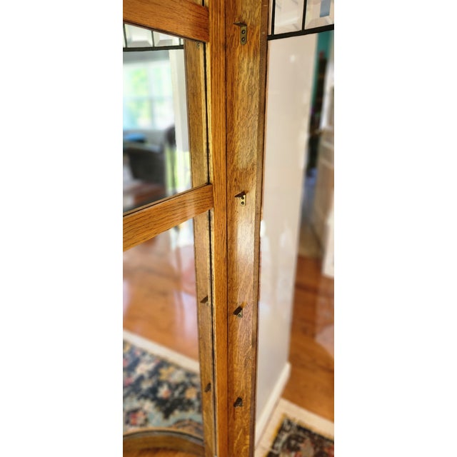 1920s Victorian Golden Tiger Oak Curio Curved 3 Bow Front For Sale - Image 15 of 18
