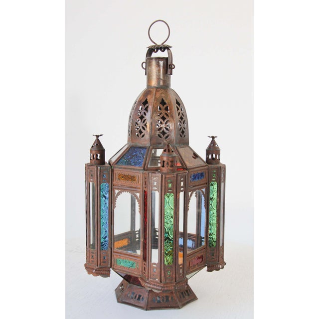 Handcrafted Moroccan Tole and Glass Lantern, Moorish Style, 1960 For Sale - Image 17 of 17