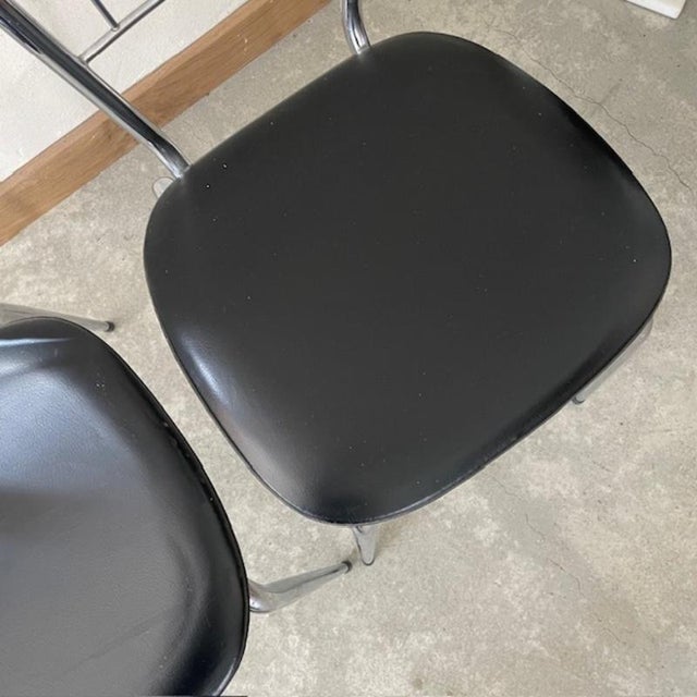 Vintage Metal Chairs, 1970s, Set of 2 For Sale - Image 4 of 6