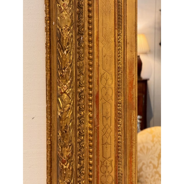 Traditional 19th Century Carved and Gilt Wood Wall Mirror For Sale - Image 3 of 8