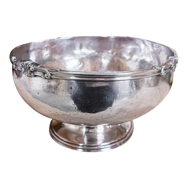 Antique Silver Plated Serving Bowl From the Willard Hotel in Wash DC For Sale