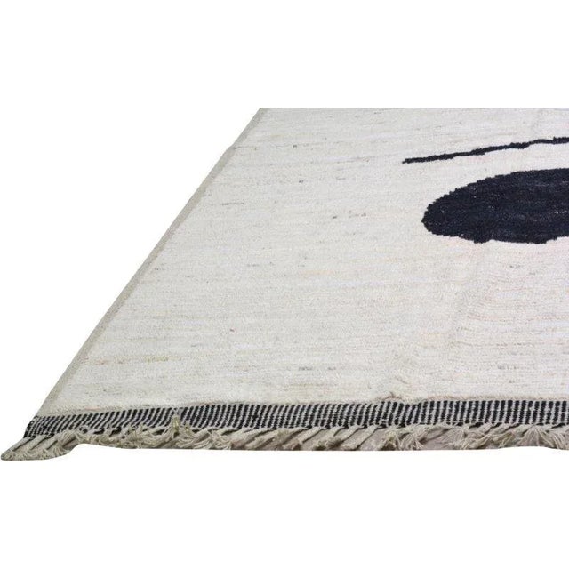 1990s Moroccan Azilal Hand Knotted Wool Rug,9'X12' For Sale - Image 5 of 6