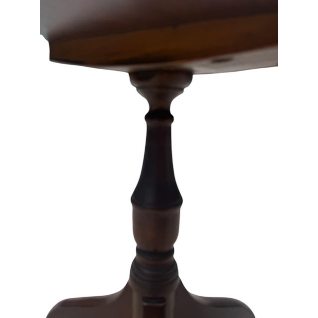 Vintage Petite Georgian Revival Mahogany Wine Table For Sale In Miami - Image 6 of 9