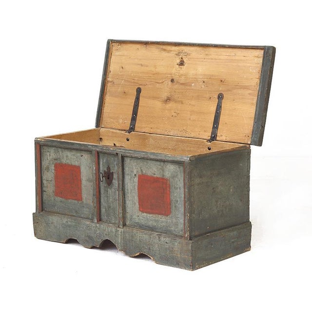 Antique Rustic Farmhouse Folk Art Painted Bridal Chest For Sale - Image 4 of 9