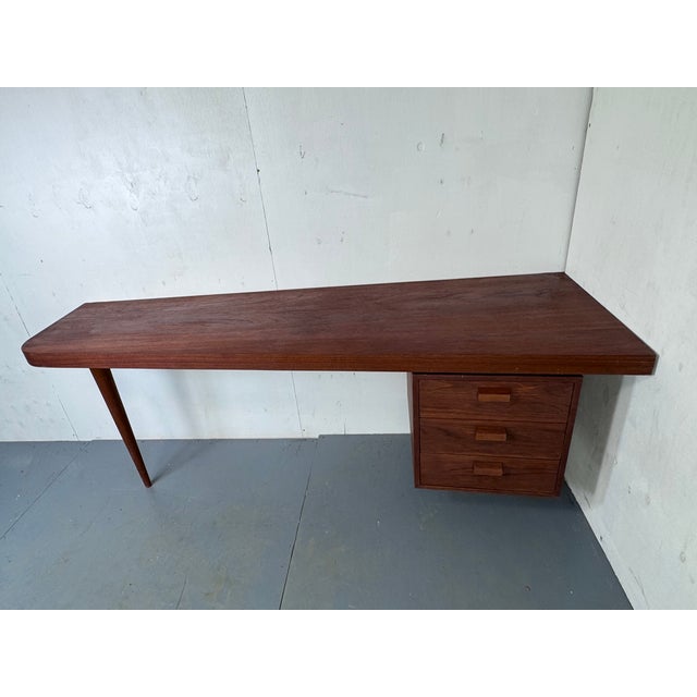 Unique well made MCM Vintage Danish Design Mid Century teak desk, 1950s Very nice custom hand made semi floating wall...