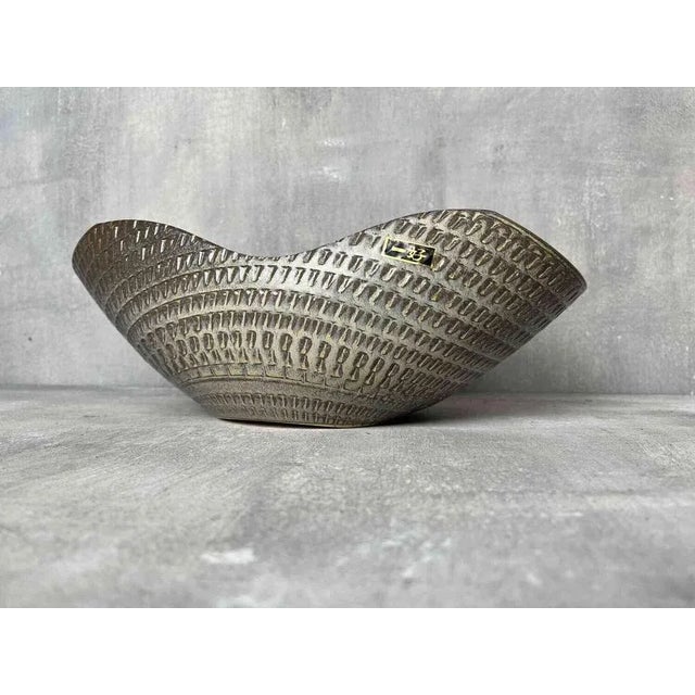 Japanese Yi Hao Ceramic Bowl For Sale - Image 11 of 12
